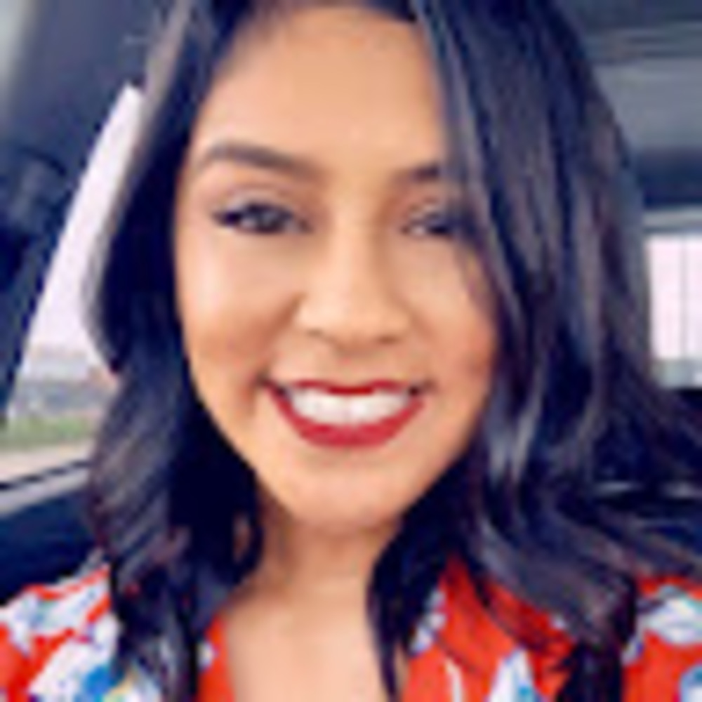 Meet your Posher, Lorena